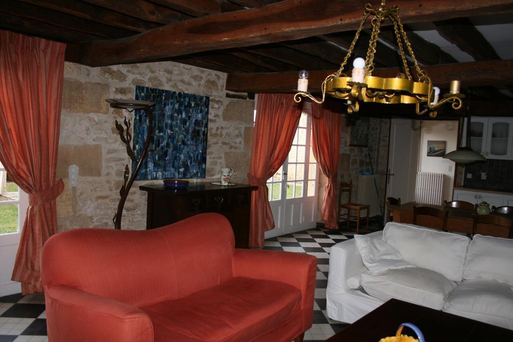 הוילה Saint-Vincent-de-Cosse Domaine Des Hirondelles מראה חיצוני תמונה